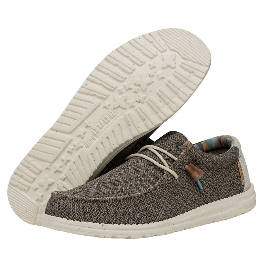 Wally Stretch - Walnut Wally Stretch - Walnut -Heydude Shoes 40008 267 WALLYSTRETCH WALNUT PAIRBOTTOM