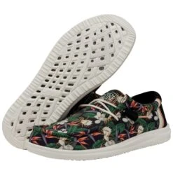 Wally H2O - Bird Of Paradise -Heydude Shoes 40013 3VF WALLYH2O BIRDOFPARADISE PAIRBOTTOM