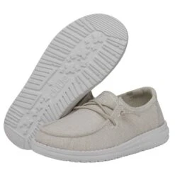 Wendy Youth Star - Snowcap -Heydude Shoes 40110 1K7 WENDYYOUTHSTAR SNOWCAP PAIRBOTTOM