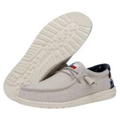 Wally Texas Canvas - Off White -Heydude Shoes 40380 1LB WALLYTEXASCANVAS OFFWHITE PAIRBOTTOM